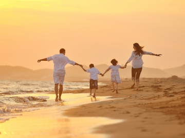 English Courses and Holiday Programs for Families
