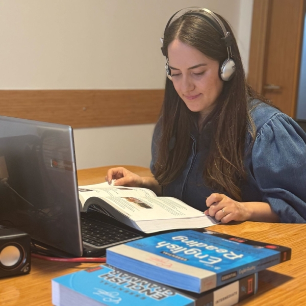 Candelas English Language Courses