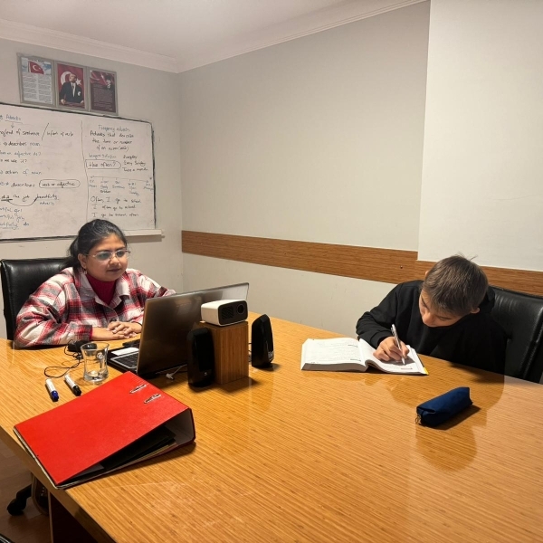 Proofreading and Academic Writing in English Course