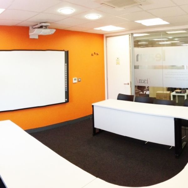 EC English Language Centres - UK