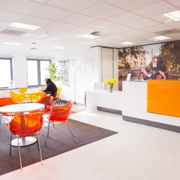 EC English Language Centres - UK